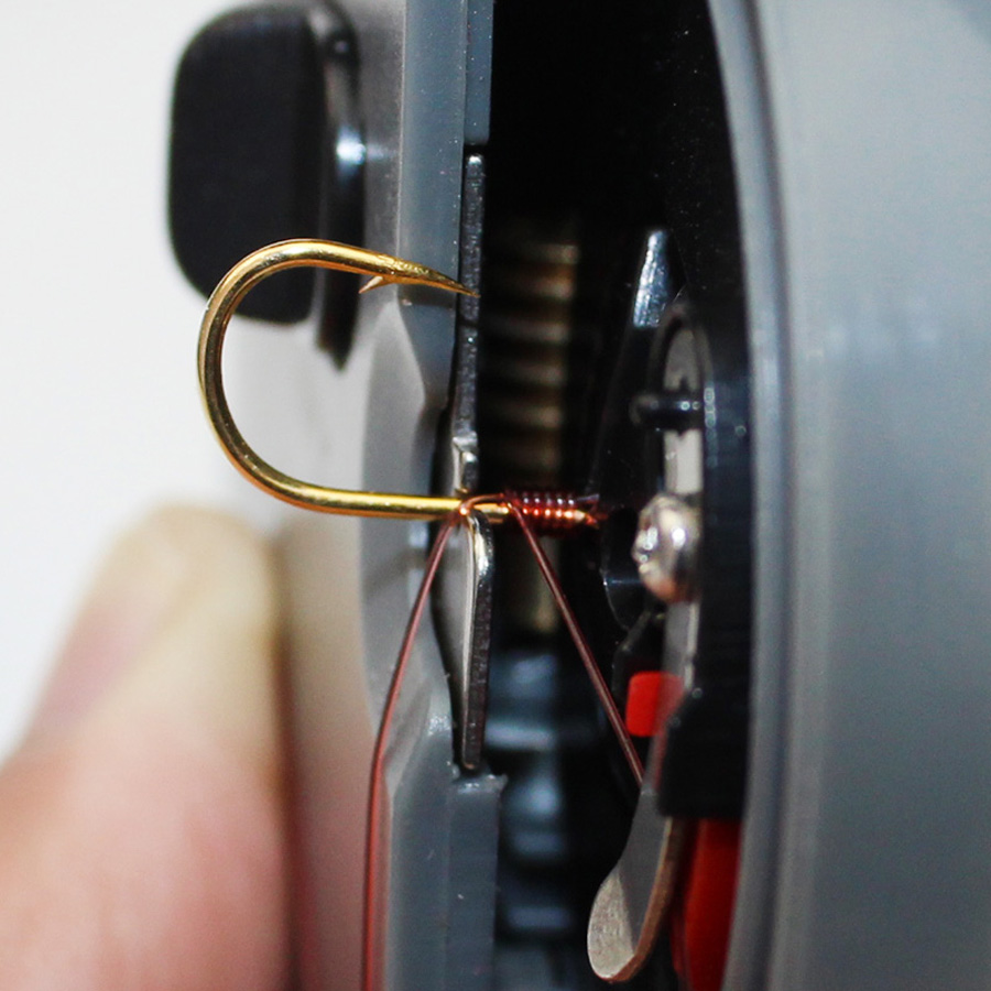 ポータブル高速全自動電動釣り針結束機、釣り針を素早く結ぶため - Fishing Line Winder のレビューと価格